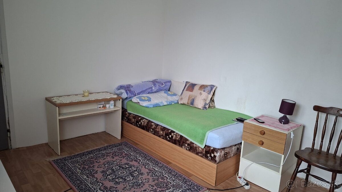 Dvojgeneračný rodinný dom, Lužianky - 13