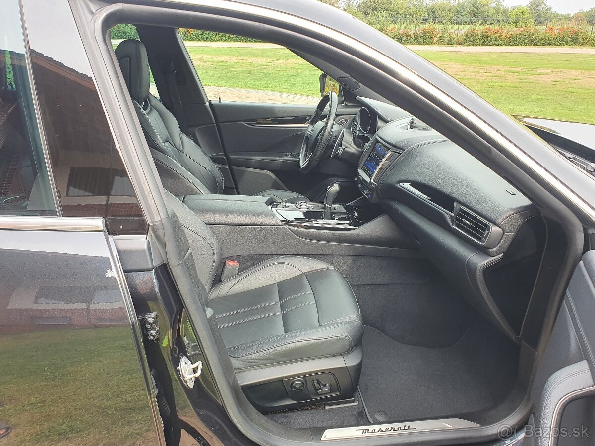 Maserati Levante SQ4 - 13