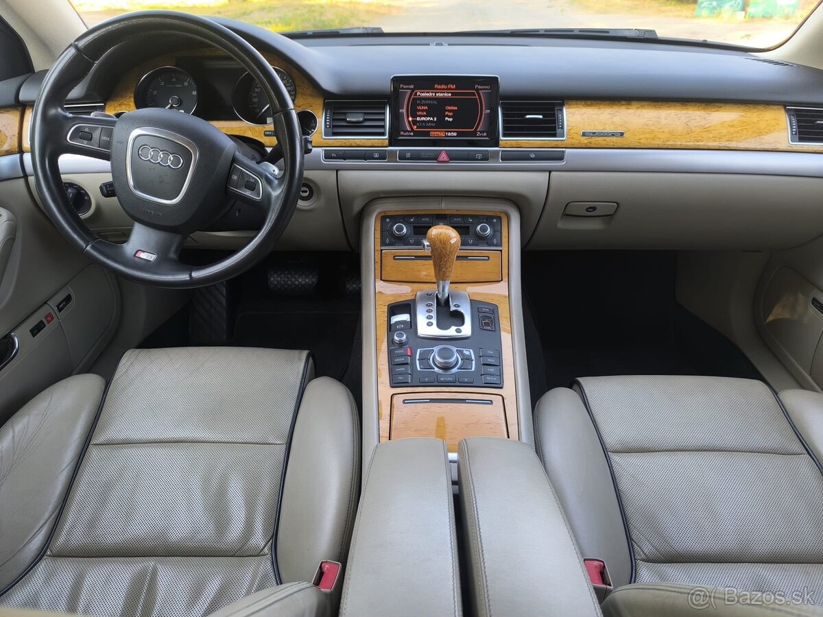 Audi S8 D3 - 13