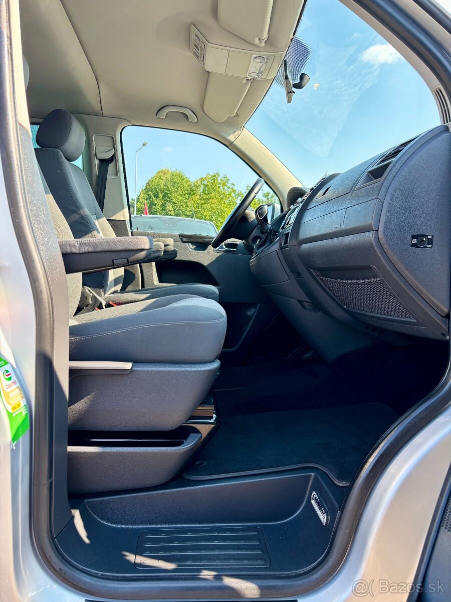 Volkswagen T5 Caravelle 2,0TDi,103KW,DSG,COMFORTLINE - 13