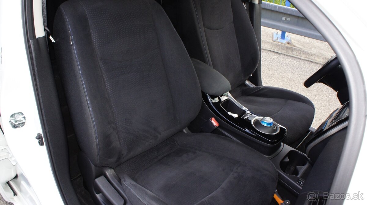 Nissan Leaf Acenta 30kwh, 80kW TOP STAV - 13