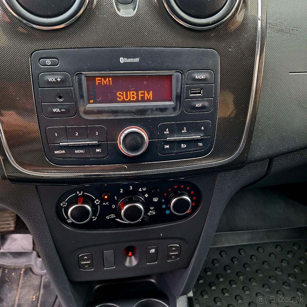 Dacia logan MCV 2019 - 13