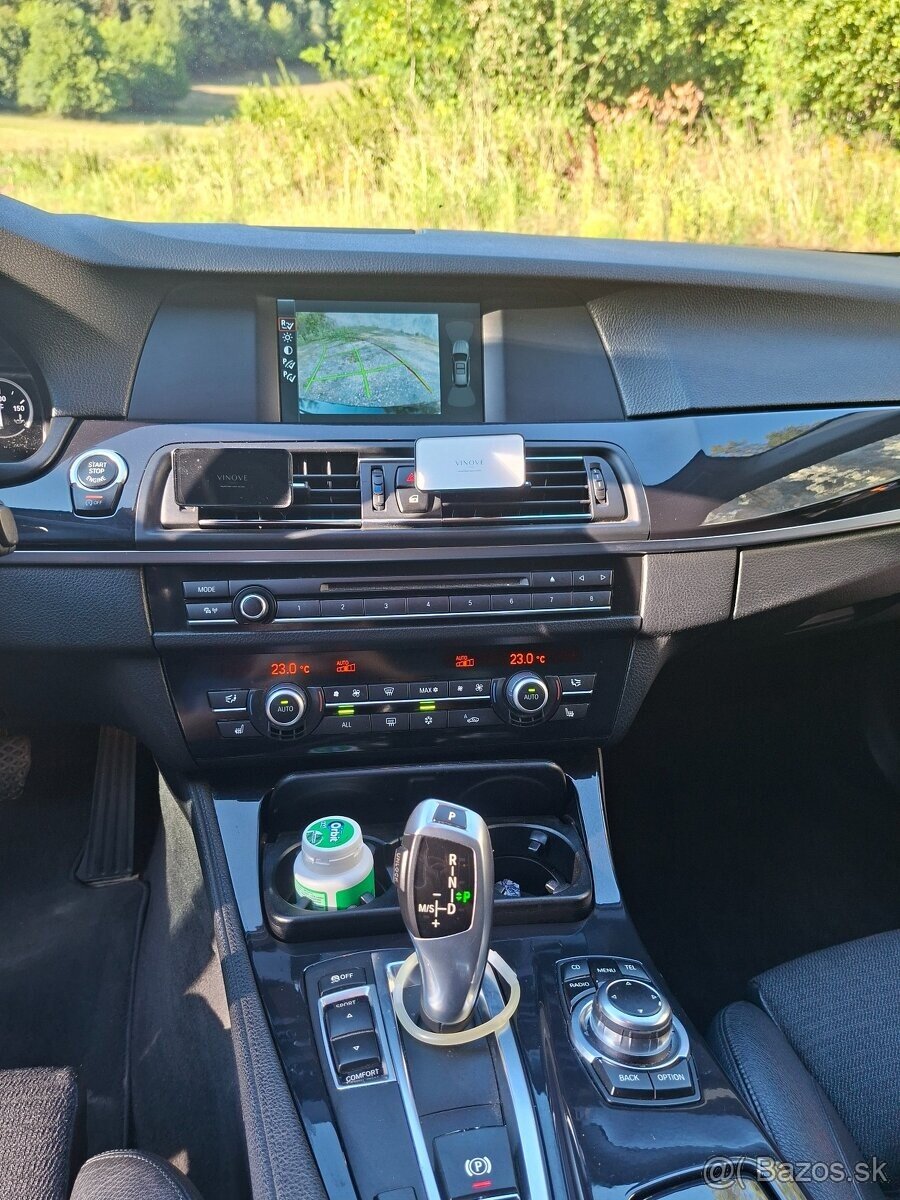 BMW 520d Touring (F11) - 13