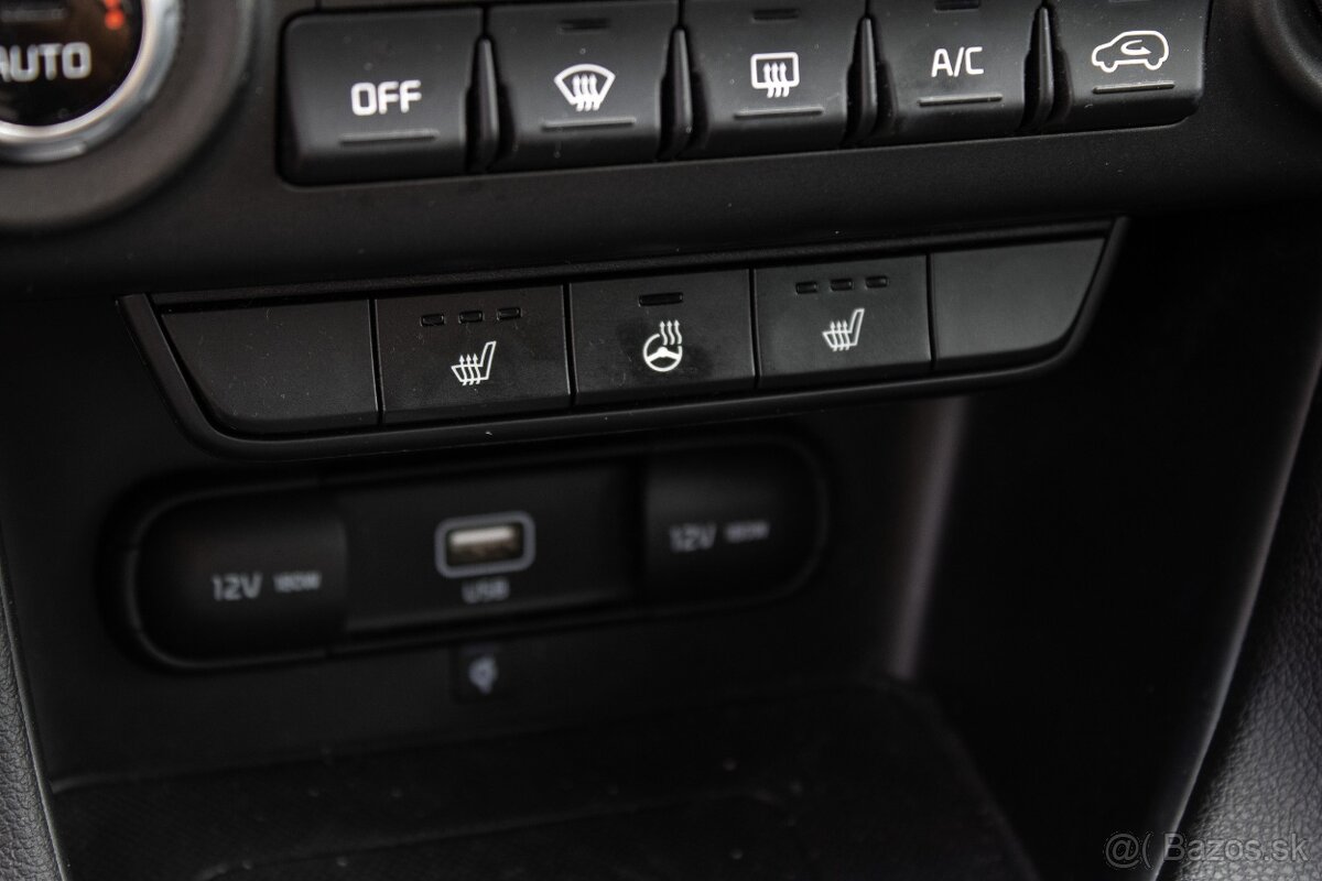 Kia Sportage 2.0 CRDi + 48V (Mild Hybrid) V ZÁRUKE - 13