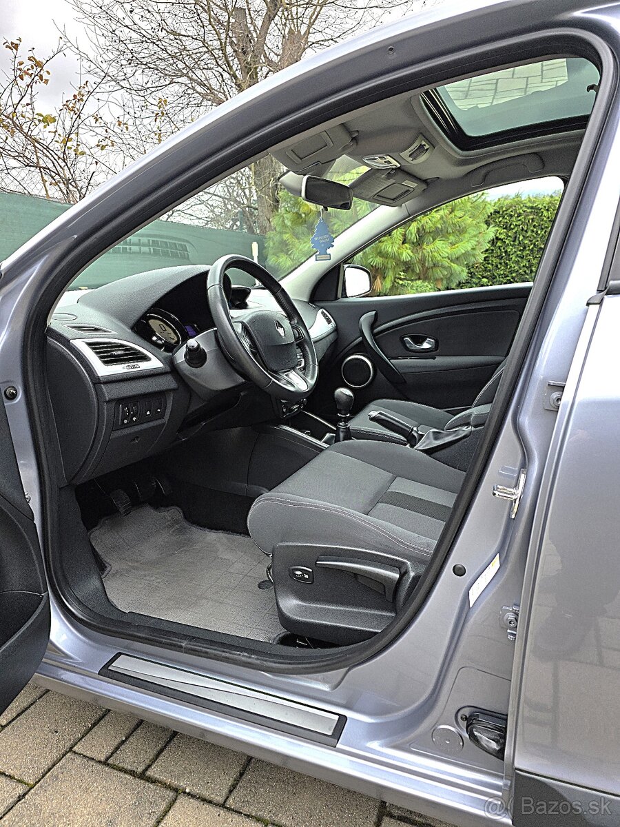 Renault Mégane 1.6 16V Dynamique - 13