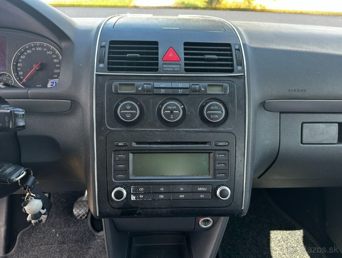 Volkswagen Touran 2.0 TDI - 13