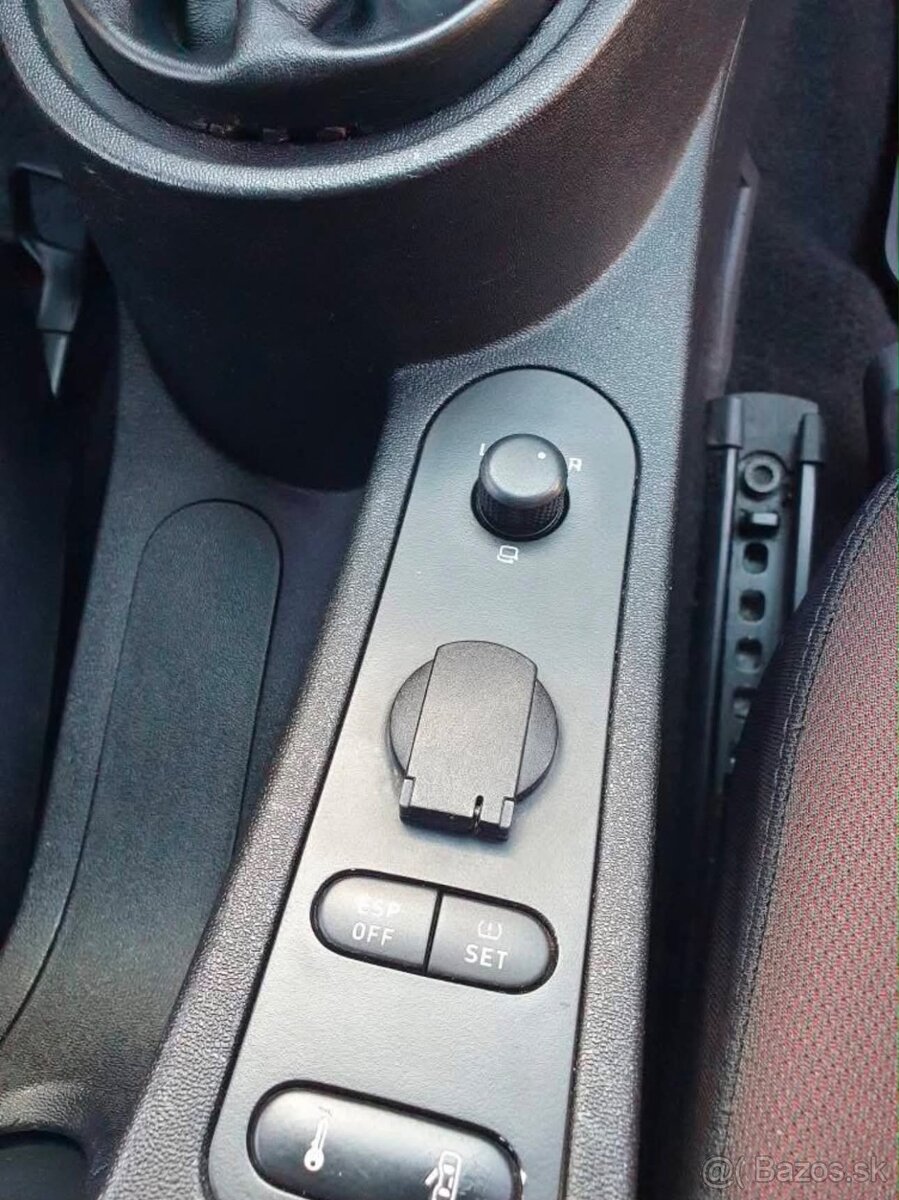 Predám Seat Leon FR 2.0tdi 103KW BKD M6 - 13