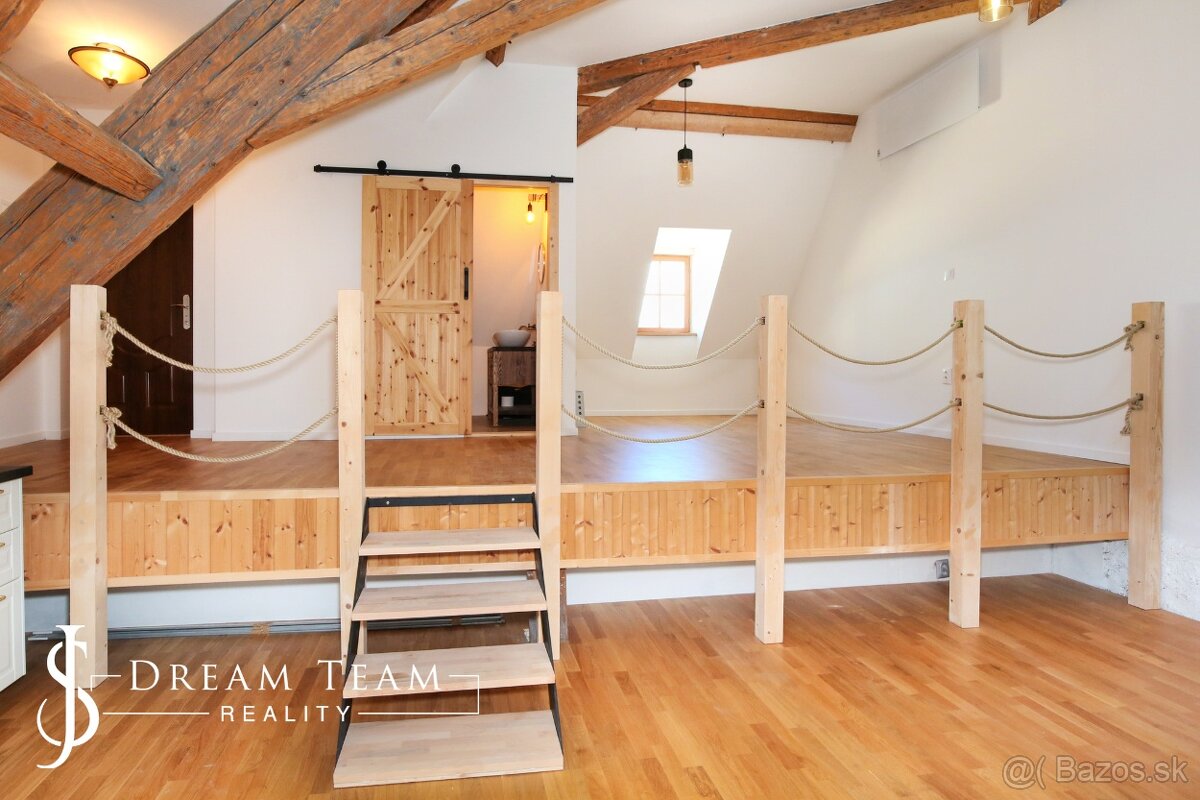 Mezonetový byt o veľkosti 50m2, centrum Banská Štiavnica - 13