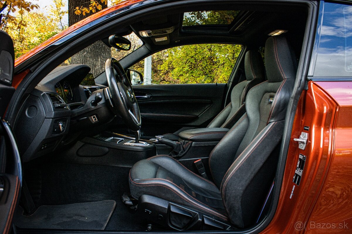 M2 Competition DCT M track, Carbon, Akrapovič, Po servise - 13