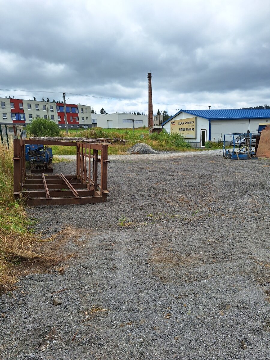 Prenajom skladových priestorov o celkovej rozlohe 960 m2 - 13