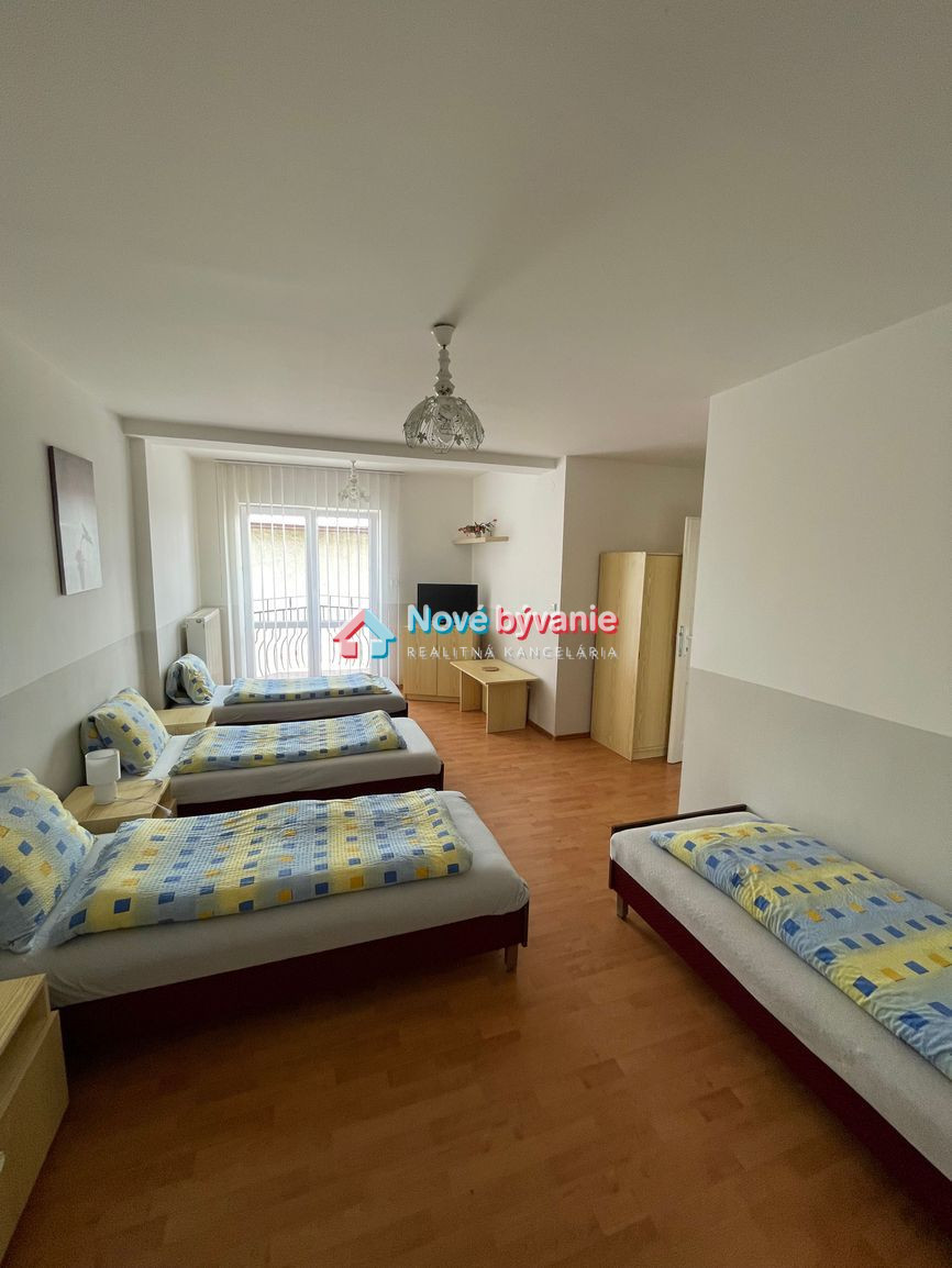 Prenájom veľkého domu – ubytovanie pre robotníkov / firmy – - 13