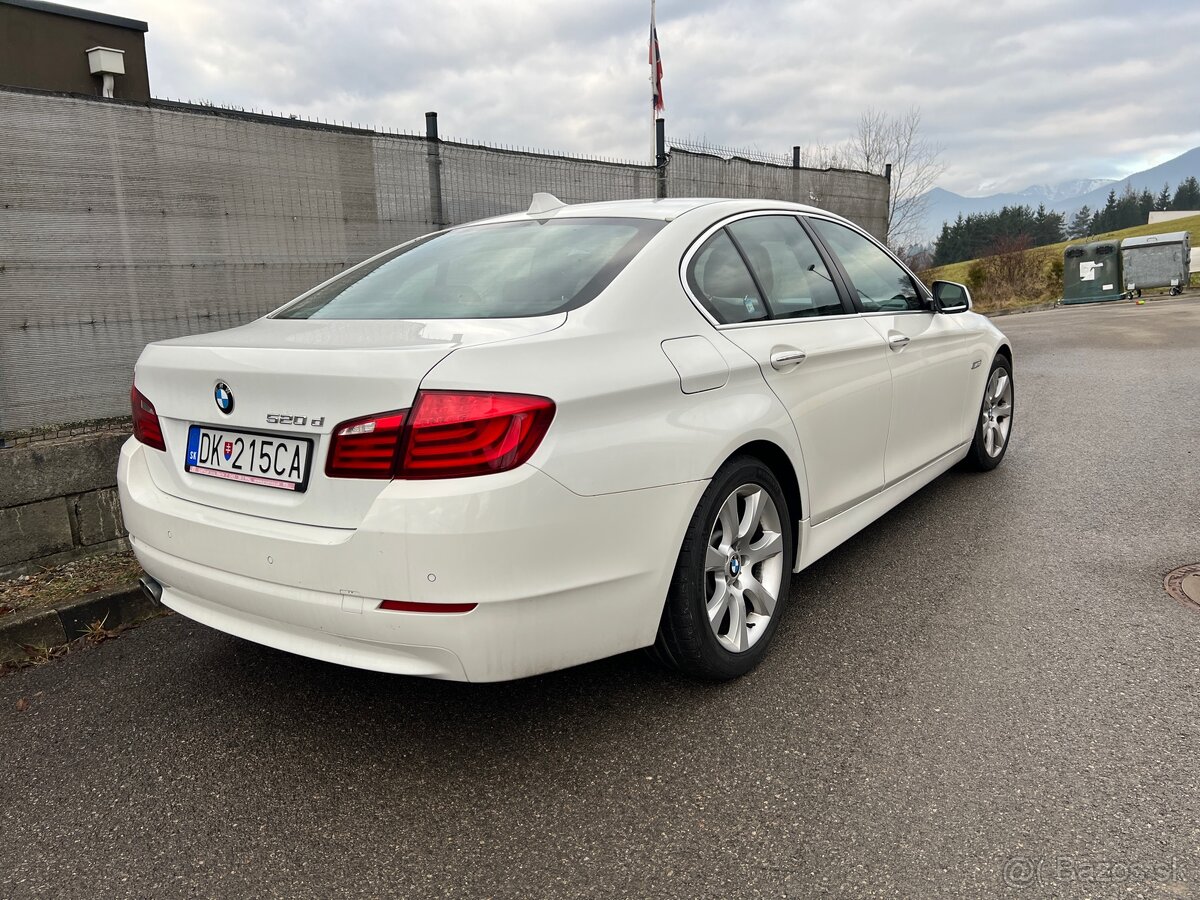 BMW F10 520d 2013 - 13