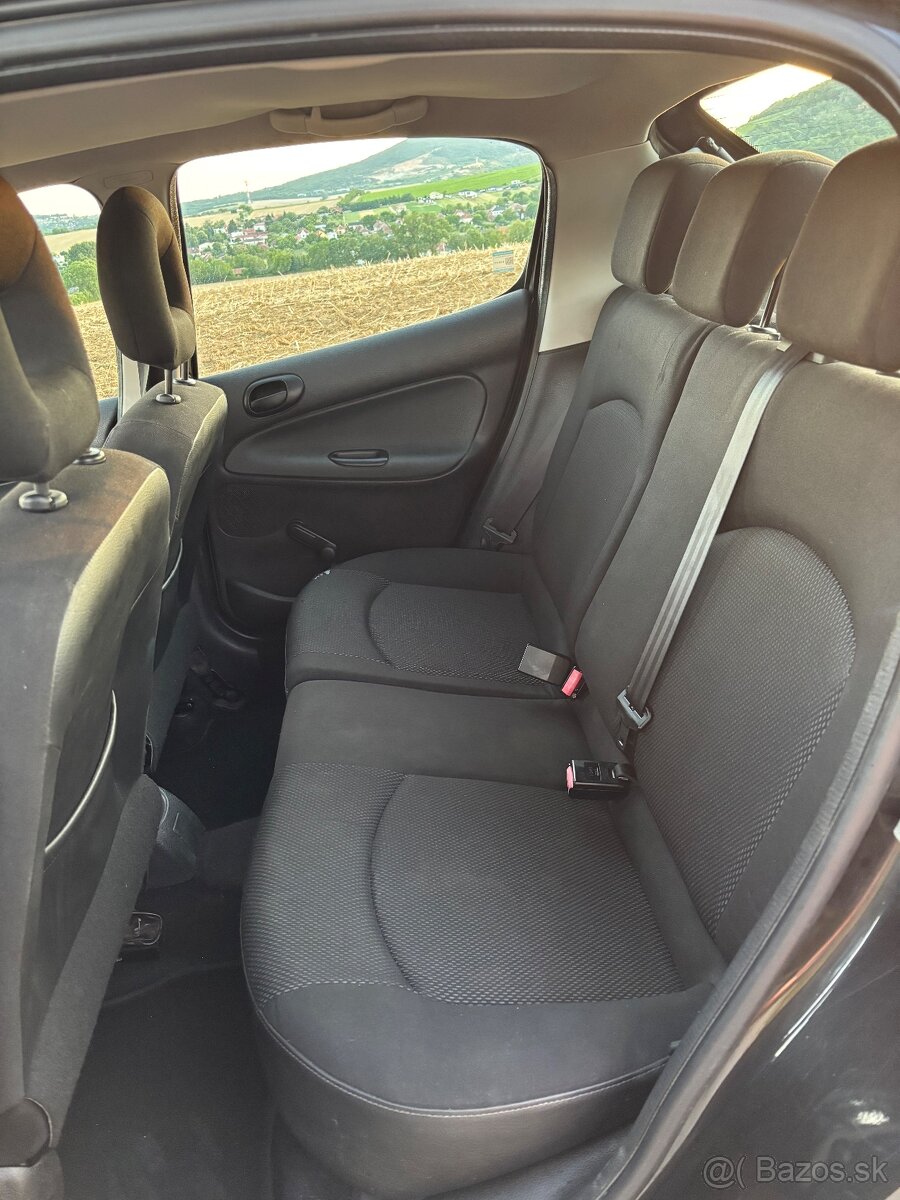 Peugeot 206, 1.4 benzin - 13