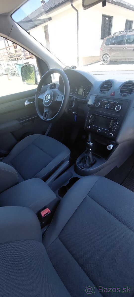 Caddy Maxi 2,0 TDI 140PS, strieborná farba - 13