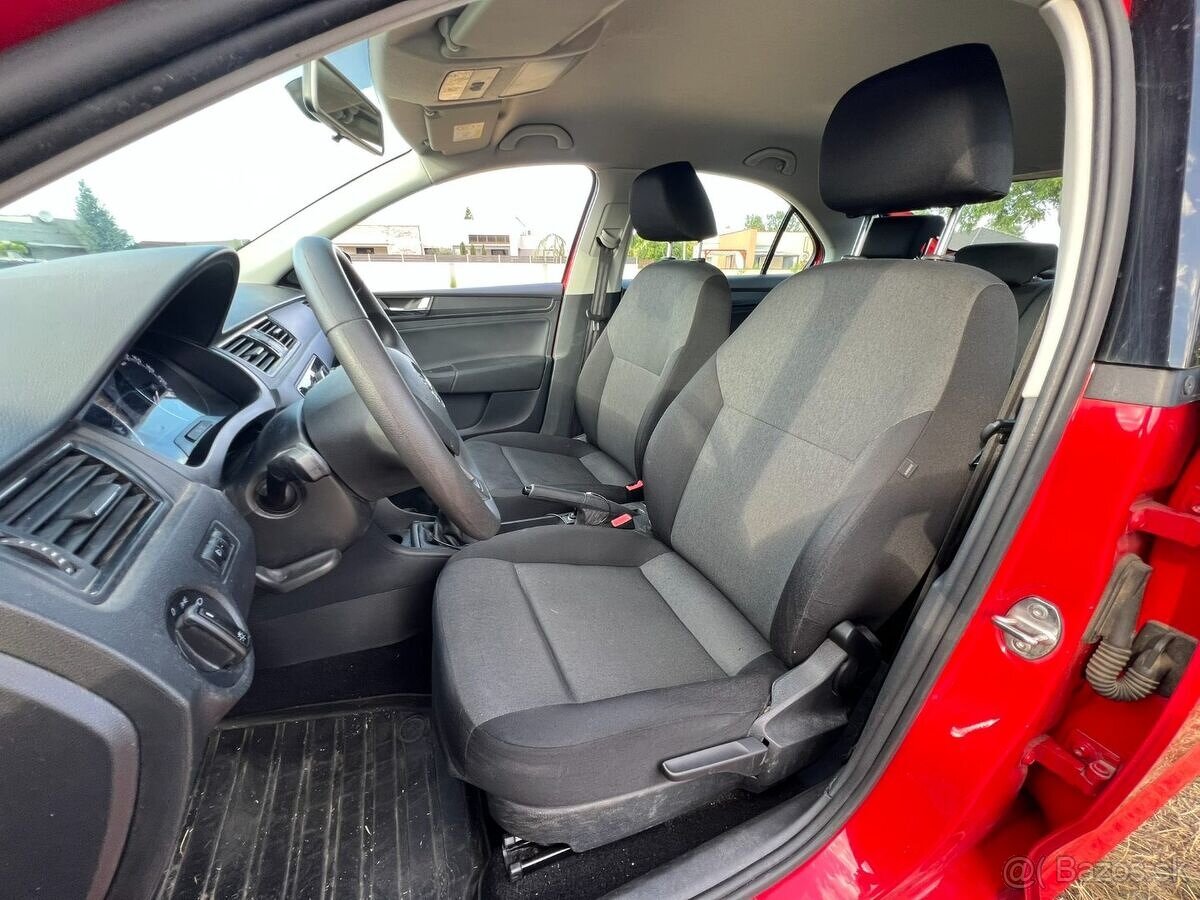 Škoda Rapid 1.0 TSI - 13