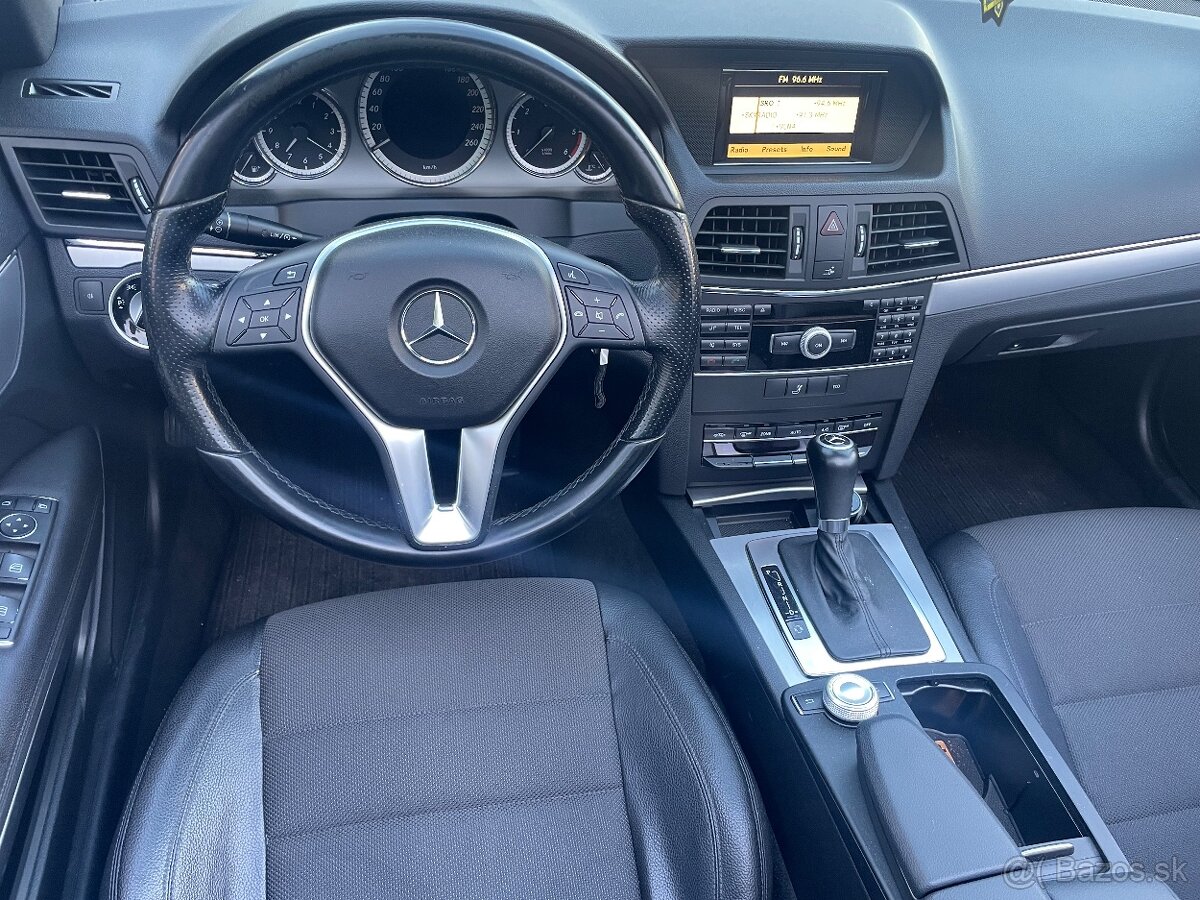 Predám Mercedes E 220d cabriolet - 13