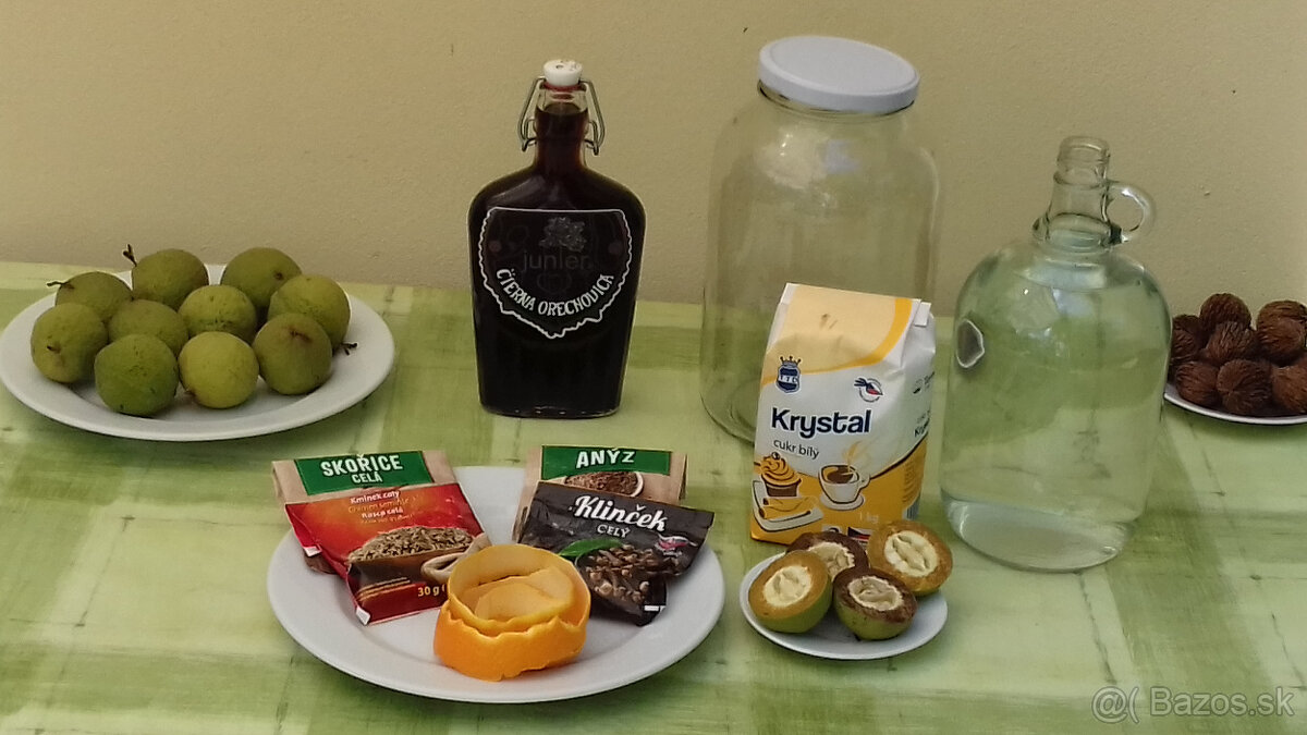 Orech čierny - sadenice. Orech čierny - Kotora - 13