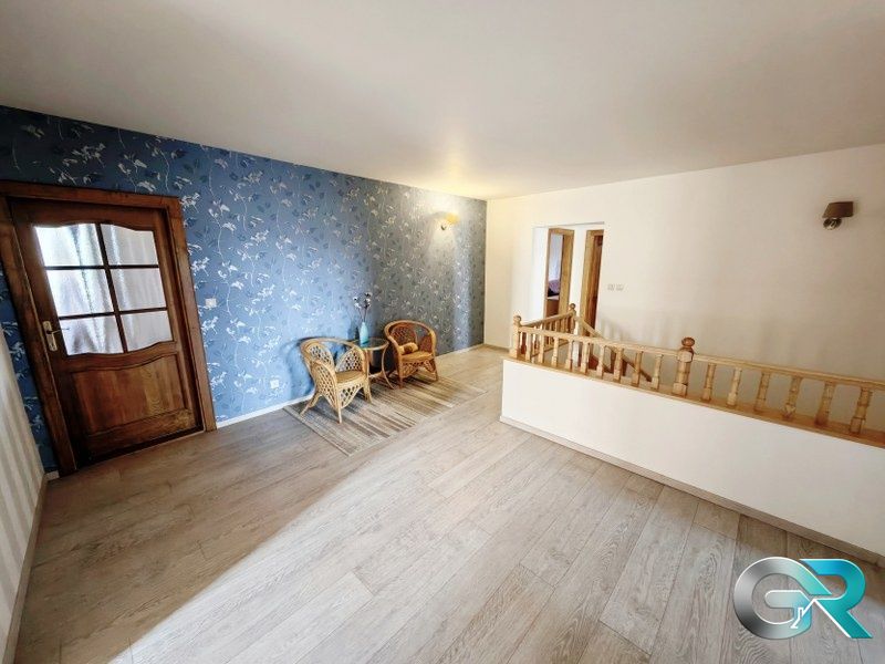 Znížená cena Exkluzívne Ponúkame Vám na predaj rodinnú vil - 13