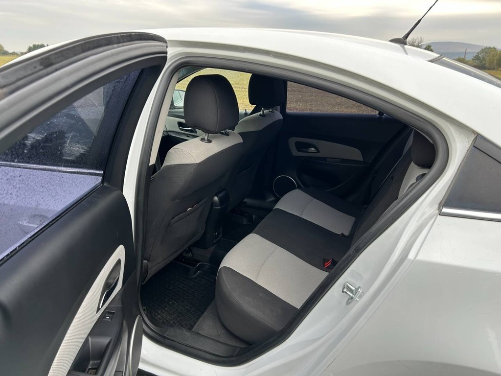 Chevrolet Cruze 1.8 16V LT 155tis.km Kúpené v SR - 13