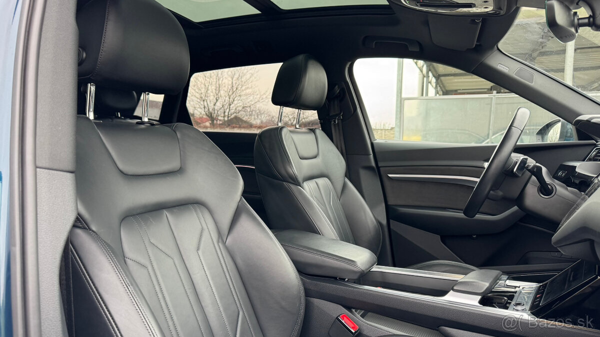 Audi E-tron 55 quattro Advanced - 13