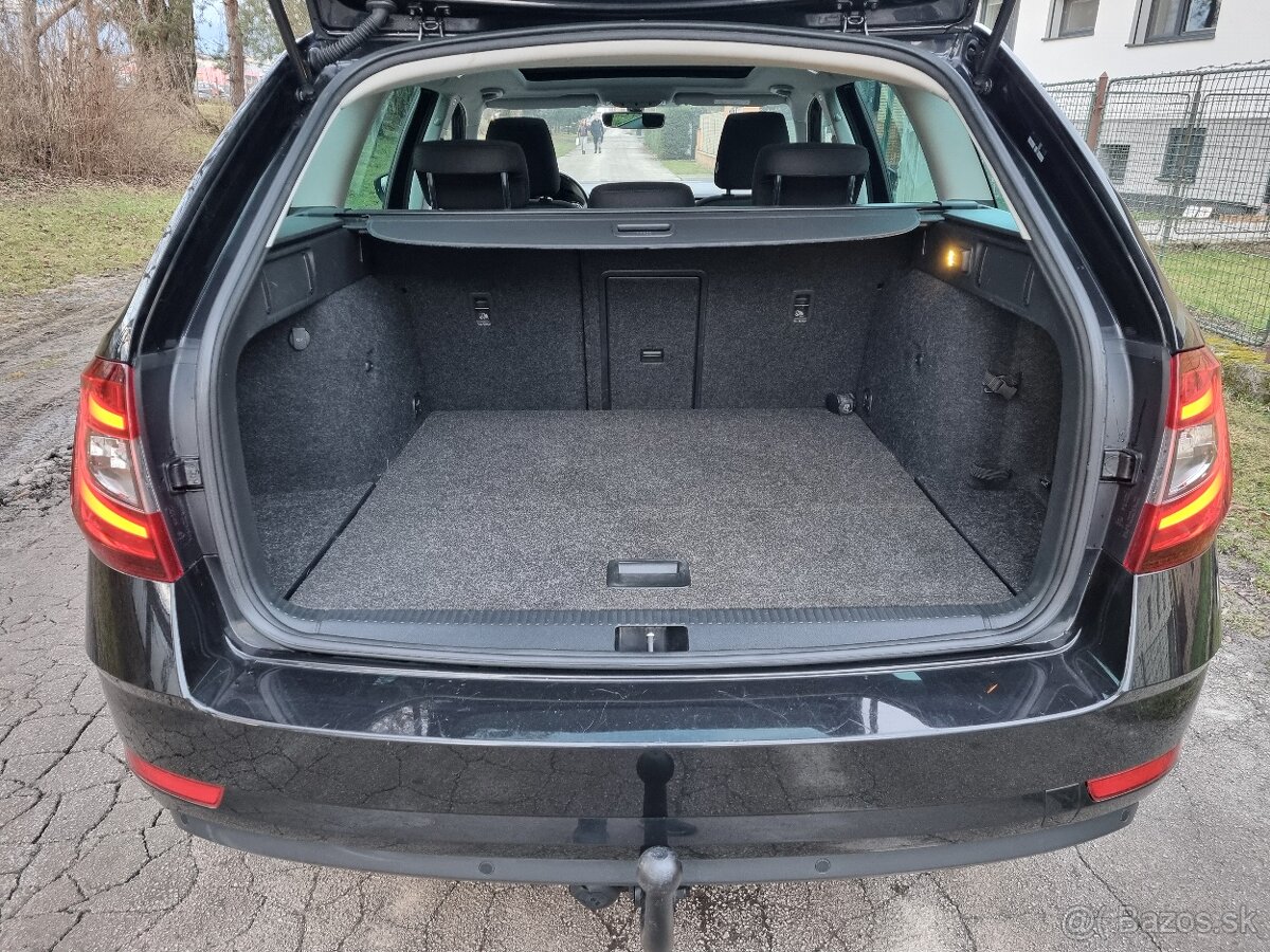 ===Škoda Octavia Combi=== - 13