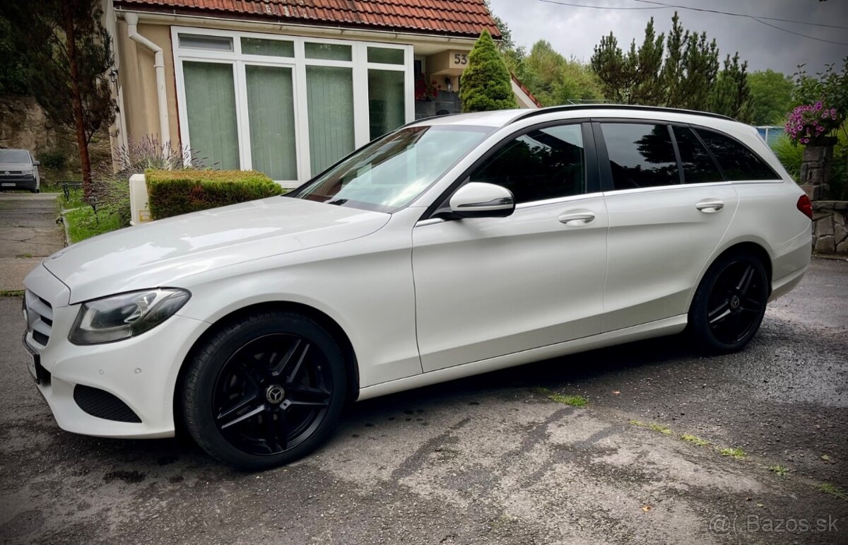 Mercedes-Benz C trieda Kombi 200 d - 13