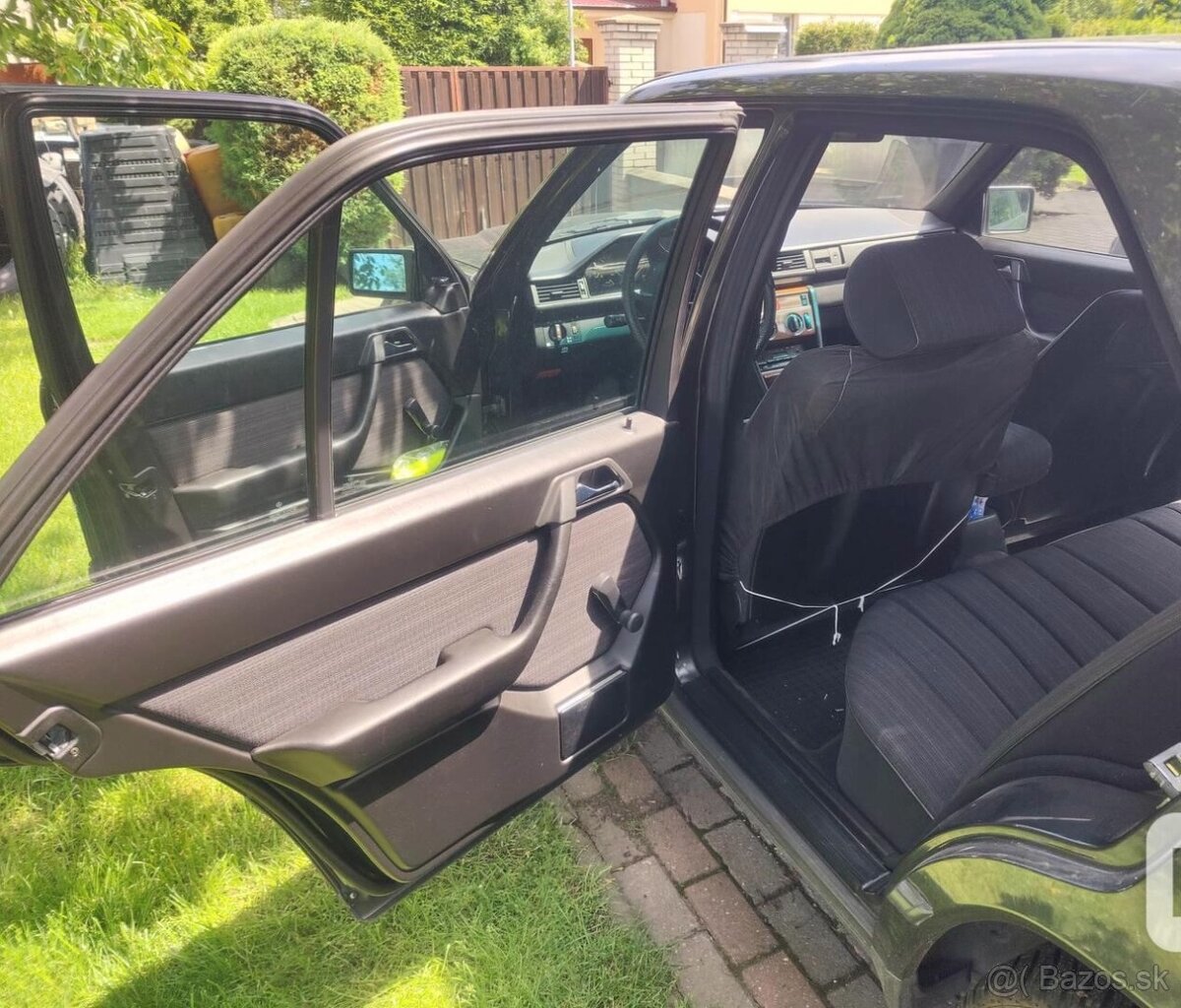 MERCEDES BENZ rok 1987 typ 124 230e - 13