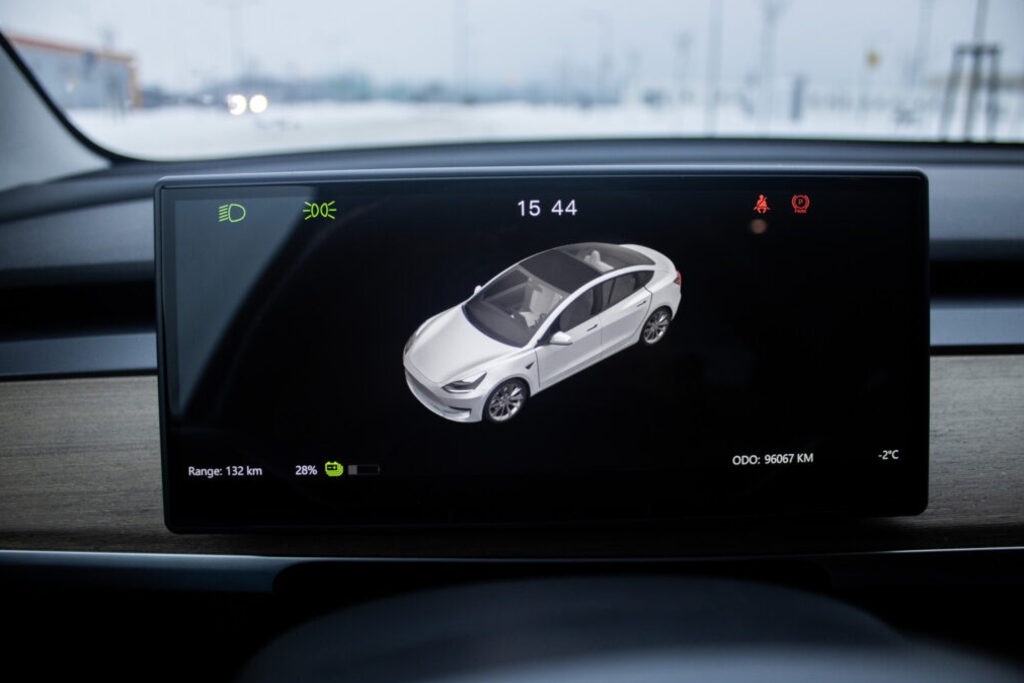 Tesla Model 3 Long Range 82kWh AWD, (2021) - 13