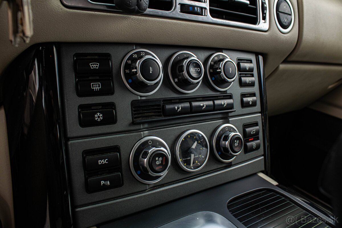 Range Rover Vogue 3.6 V8 - 13