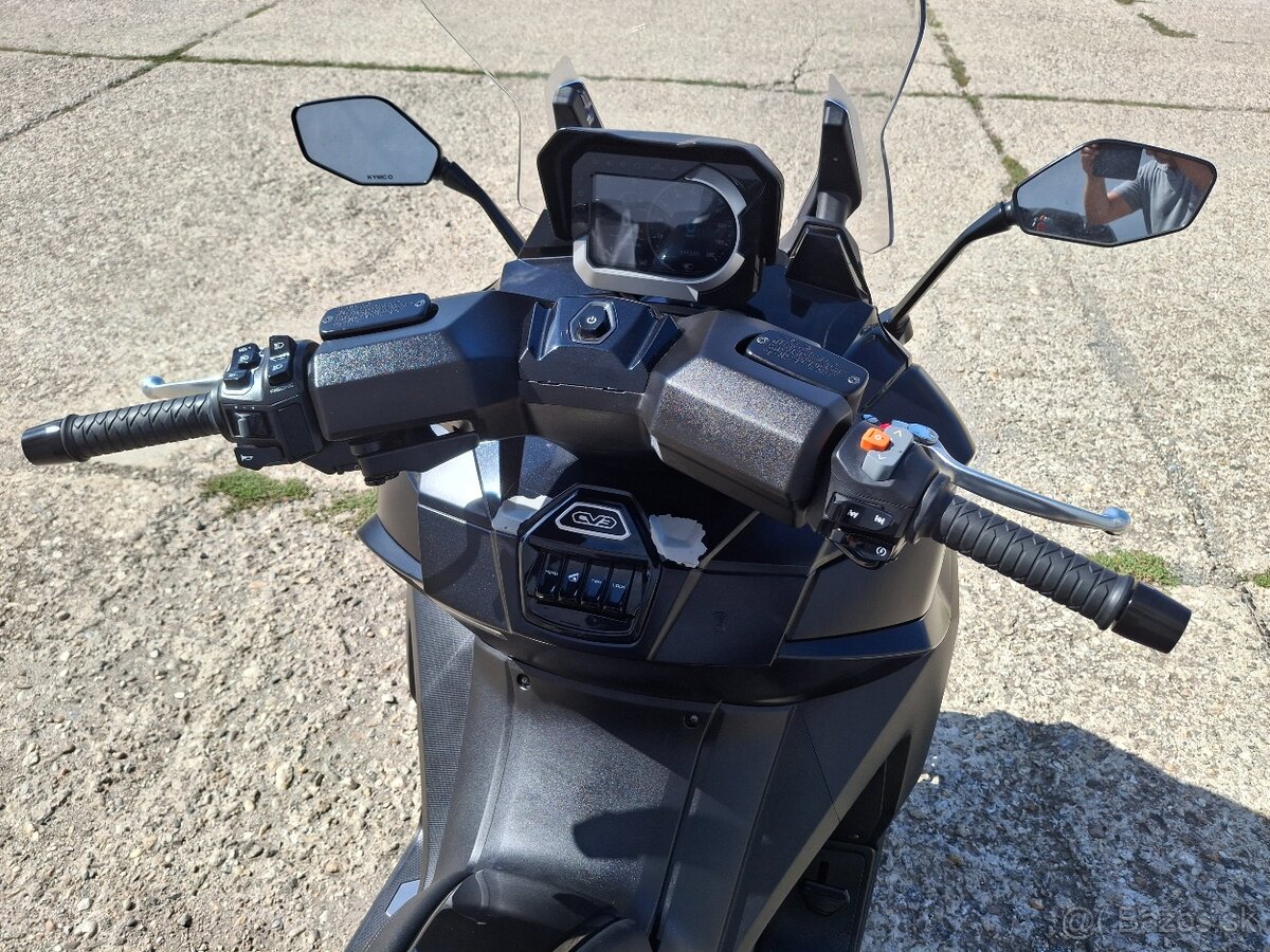 Kymco CV3 - 13