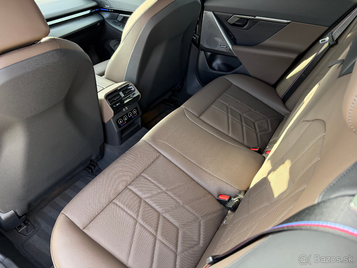 BMW 520d xDrive Limousine M-Sport 2024, 86 179km, ZÁRUKA - 13