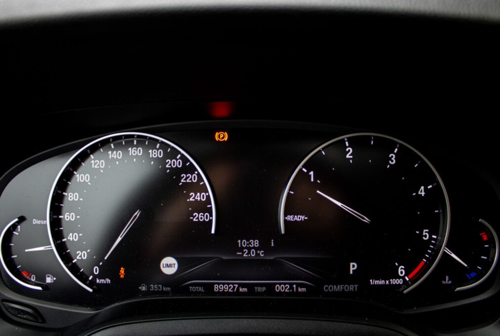 BMW Rad 3 320d Advantage A/T RWD - 13