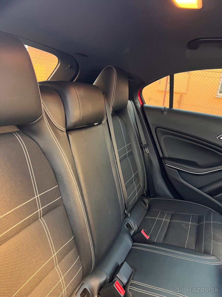 Mercedes-Benz A200 - 13