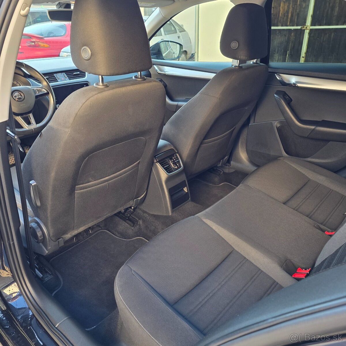 Škoda Octavia 1.5 TSI - benzín - DSG - 13