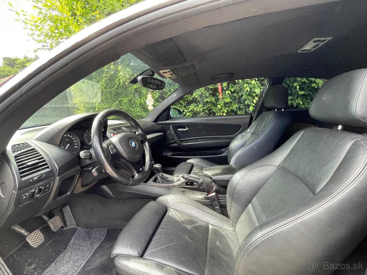 BMW e81 118i - 13