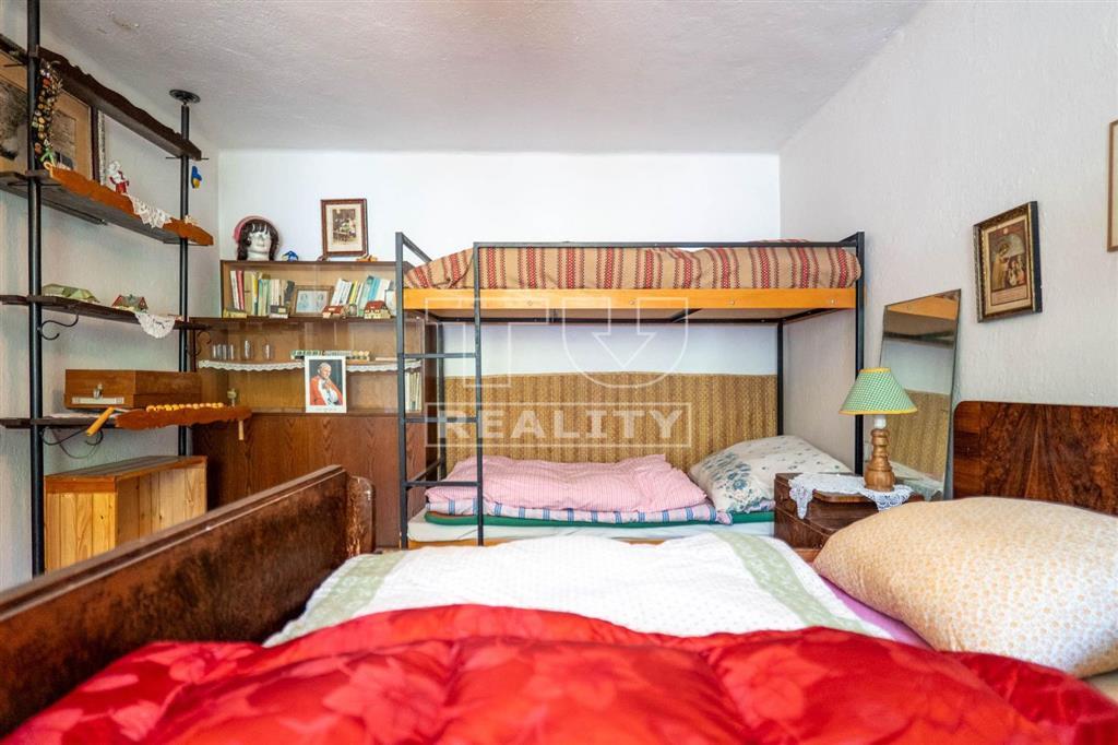 EXKLUZÍVNE IBA U NÁS RODINNÝ DOM VYHNE, POZEMOK 820 M2 - 13