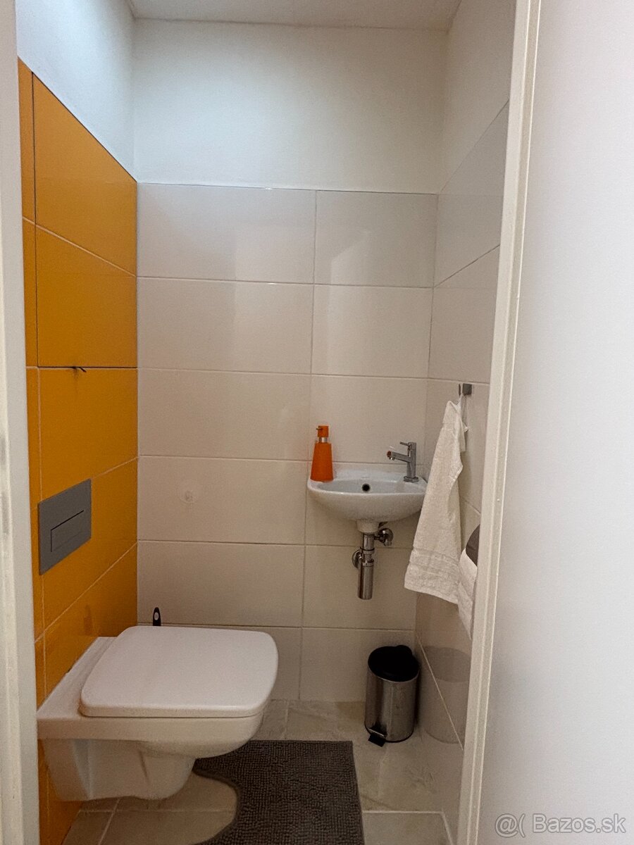 Ubytovanie Nitra - Centrum - 13