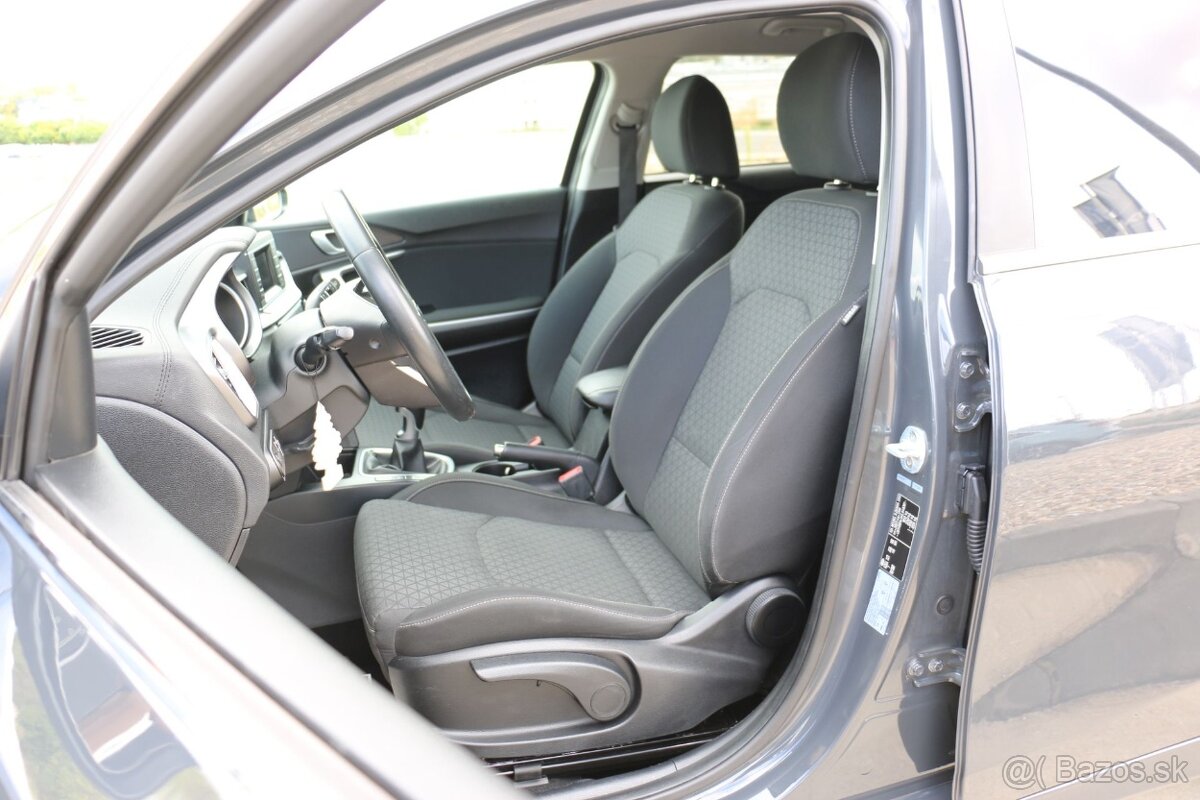Kia Ceed SW 1.4 T-GDi Gold - 13