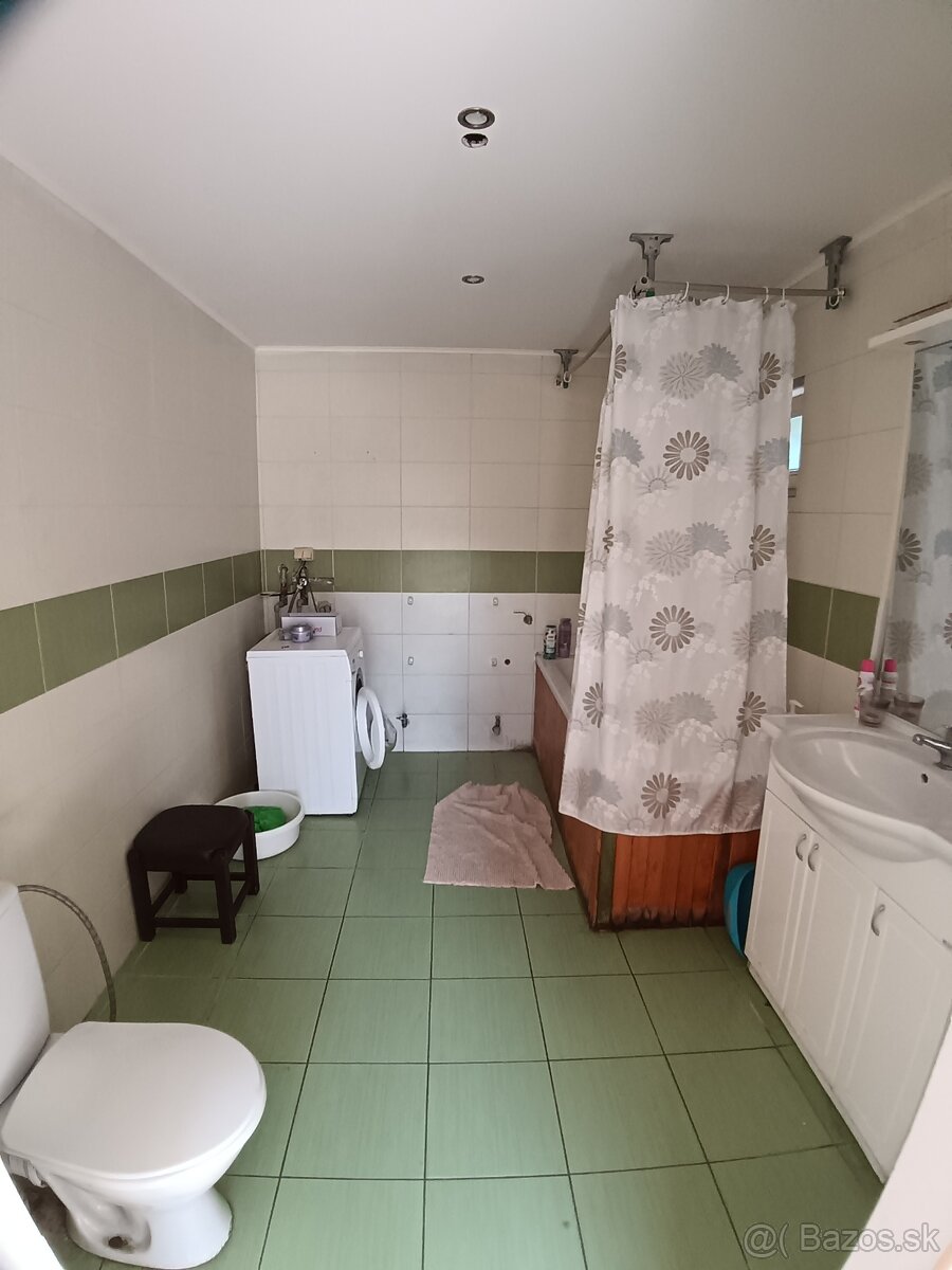 Predaj rodinný dom a bytový dom , Kalná nad Hronom - 13