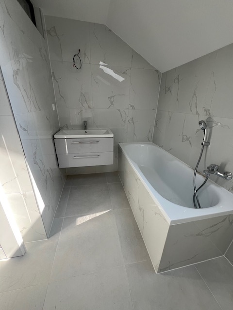 novo zrekonštr. rodinný dom, STUPAVA - 13