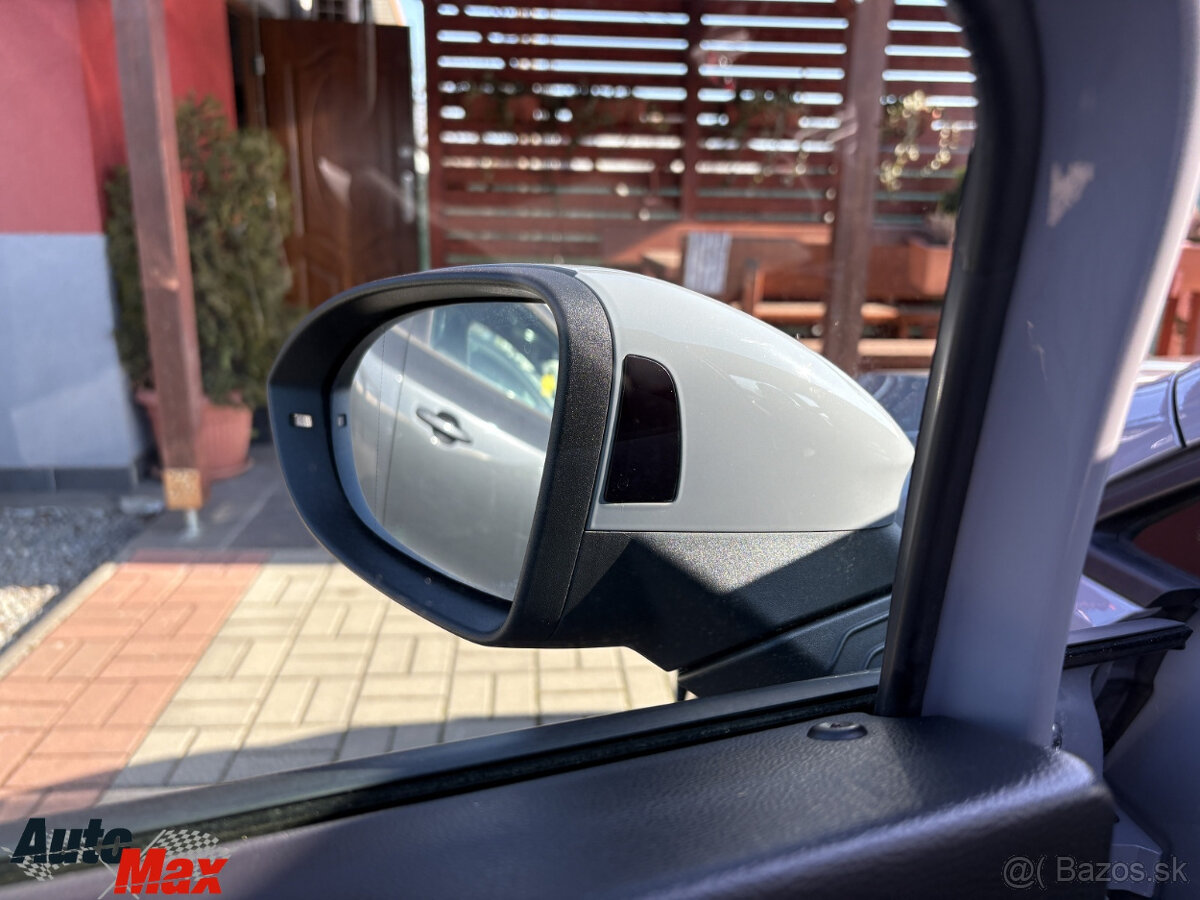 Volkswagen Golf 1.5 TSI ACT Life - 13