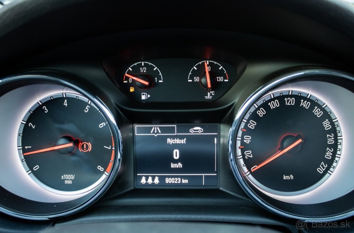 Opel Astra 1.4 Turbo Dynamic, 92kW (2017) - 1. majiteľ - 13