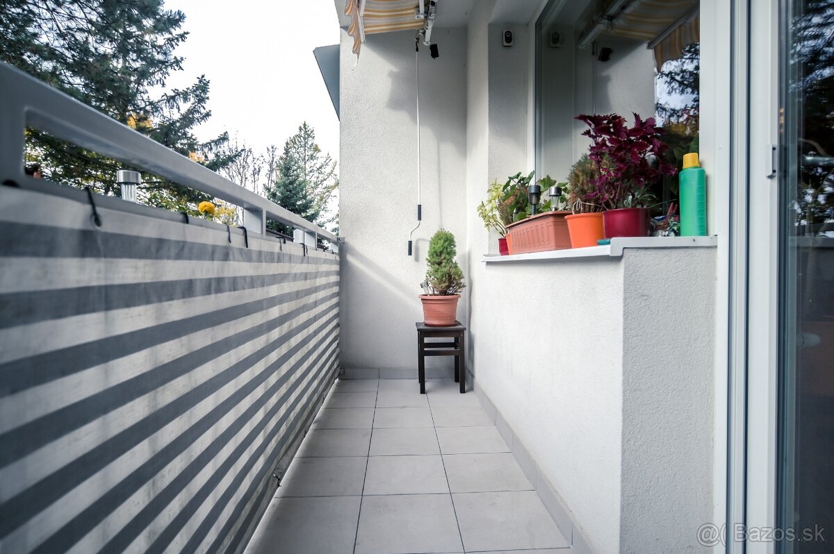 Svetlý 3-izbový byt s 2 loggiami a garážou v BA III, Kramáre - 13