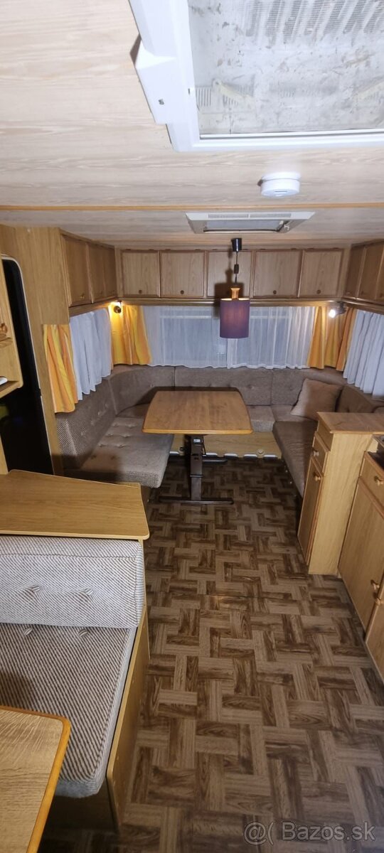 Karavan obytny prives Dethlefs weltblumer - 13