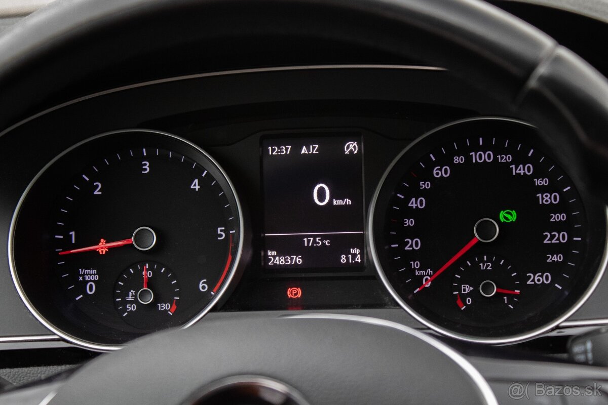 Volkswagen Passat Variant 1.6TDI DSG - 13