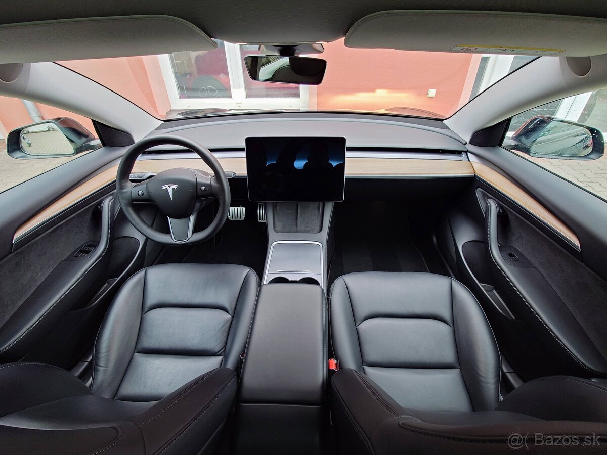 Tesla Model 3 2021 (Performance 377 kW) - 13