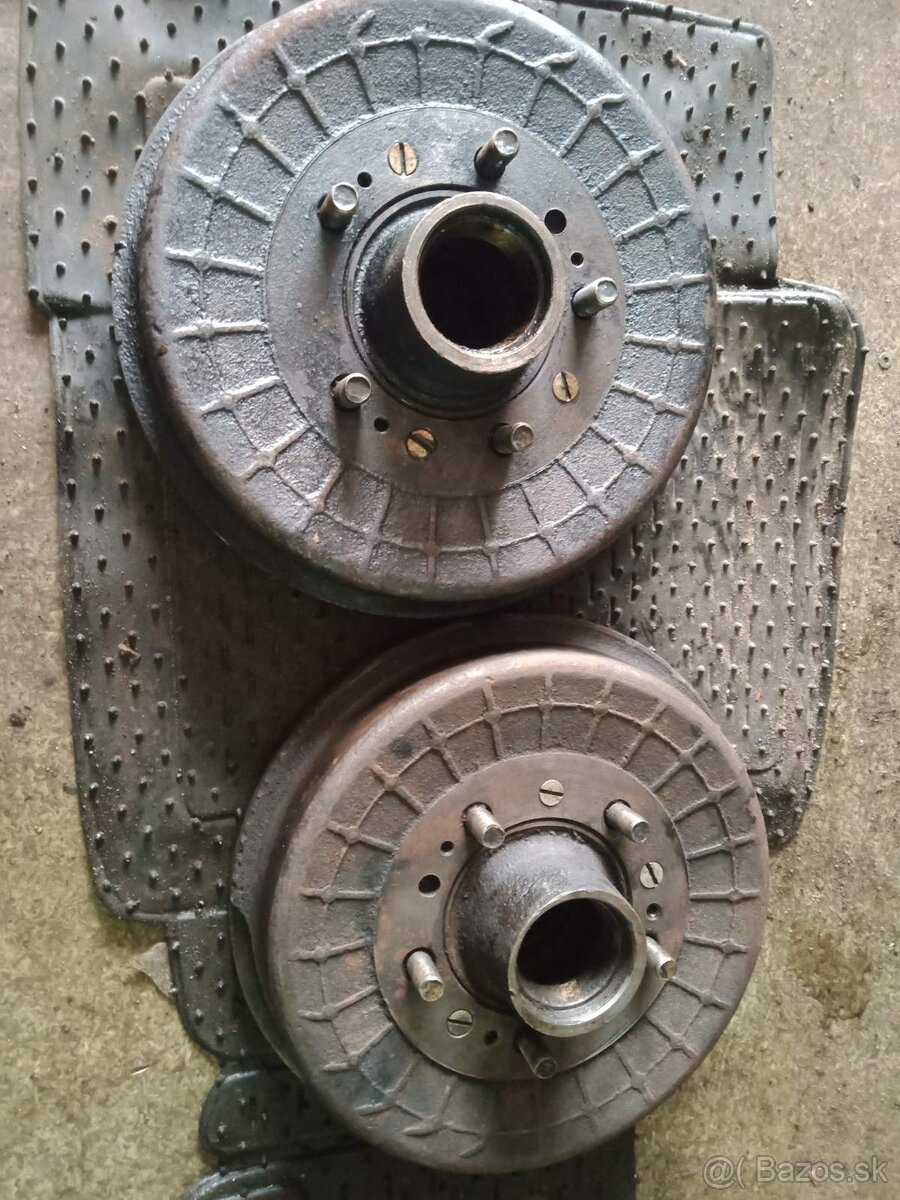 Volha 21 Volga 24 - 13