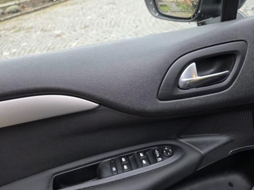 Citroën C4 1.6 HDi Seduction - 13