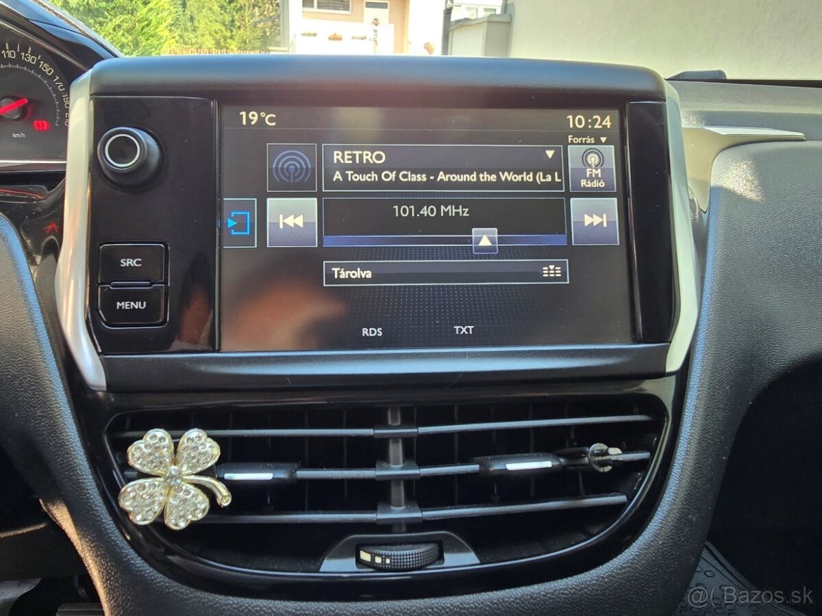 Peugeot 208 1.2 PureTech Style, Mesačne: 124€ - 13