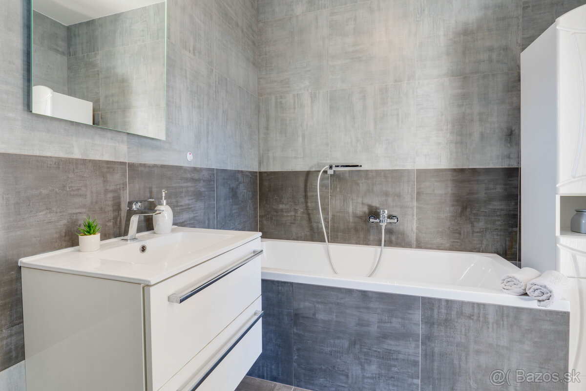 Unikátny 4-izbový Rodinný dom v Topoľnici s tep. čerpadlom✅ - 13